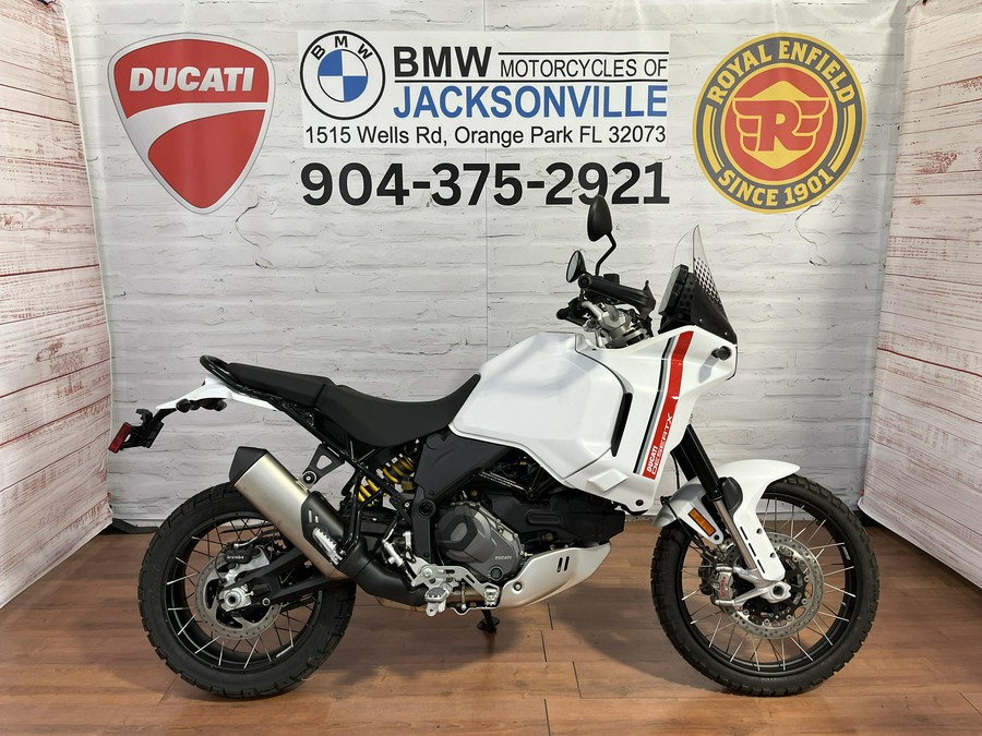 2025 Ducati DESERT X