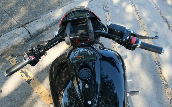 2019 SUZUKI BOULEVARD M109R