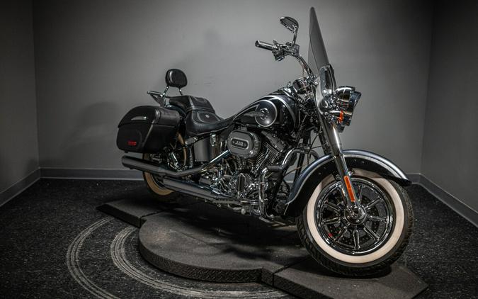 2015 CVO™ Softail® Deluxe (FLSTNSE)