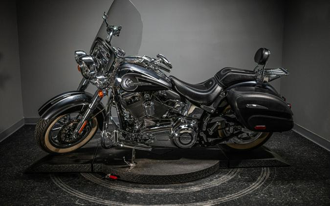 2015 CVO™ Softail® Deluxe (FLSTNSE)