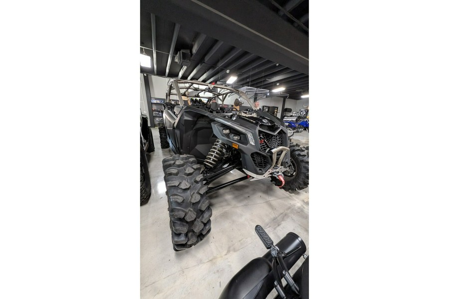 2026 Can-Am MAverick X3 MAX X mr Turbo RR 72 - 7ZTA