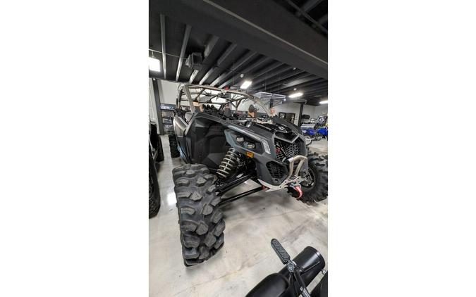 2026 Can-Am MAverick X3 MAX X mr Turbo RR 72 - 7ZTA
