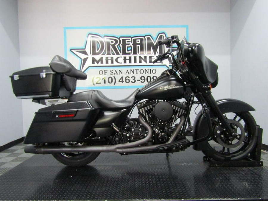 2013 Harley-Davidson® FLHX - Street Glide®