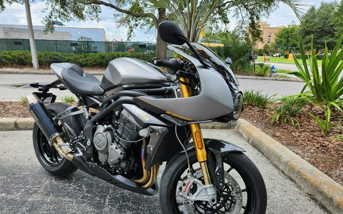 2025 Triumph SPEED TRIPLE 1200 RR