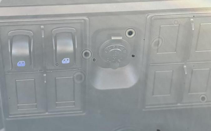 2025 Kawasaki Ridge® Crew Hvac