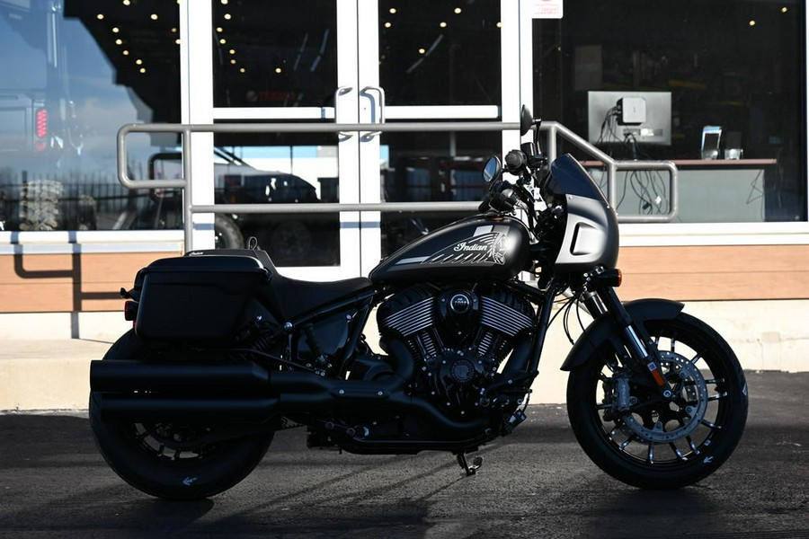 2025 Indian Motorcycle® Sport Chief RT Black Smoke
