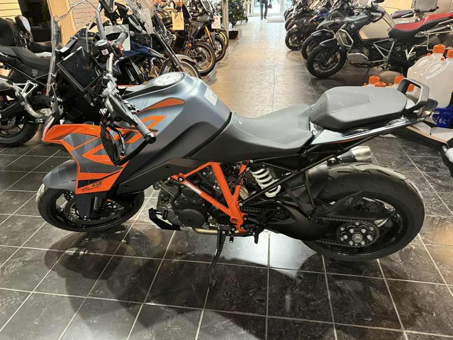 2024 KTM Super Duke 1290 GT