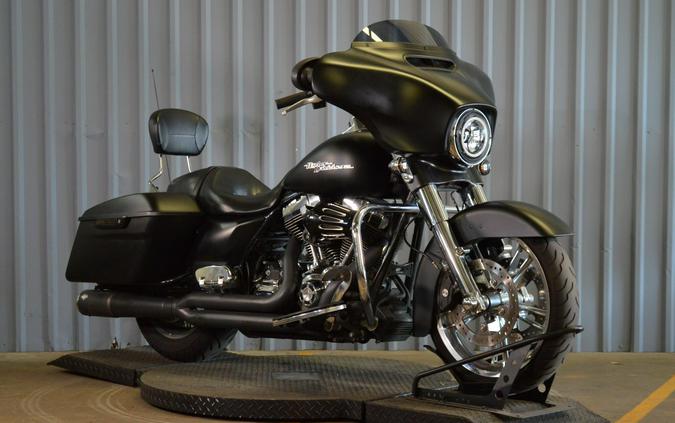 2014 Harley-Davidson Street Glide Special FLHXS