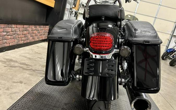 2012 Harley-Davidson® FLD - Dyna® Switchback™