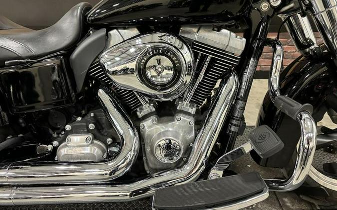 2012 Harley-Davidson® FLD - Dyna® Switchback™