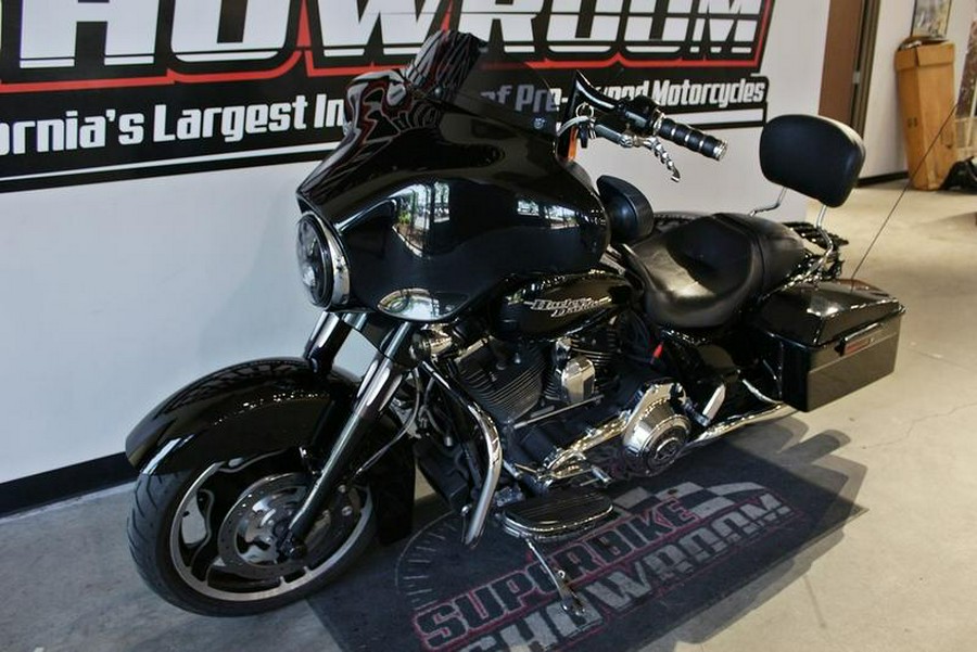 2012 Harley-Davidson® FLHX - Street Glide®