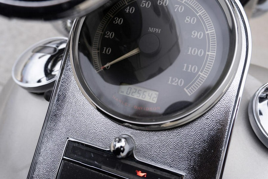 2007 Harley-Davidson® FLSTC - Softail® Heritage Classic