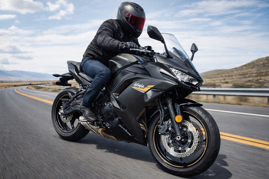 2025 KAWASAKI NINJA 650 ABS - FAF7386