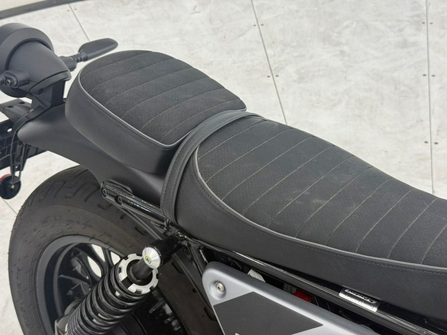 2024 MOTO GUZZI V9 Bobber