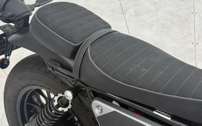 2024 MOTO GUZZI V9 Bobber