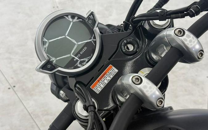 2024 MOTO GUZZI V9 Bobber