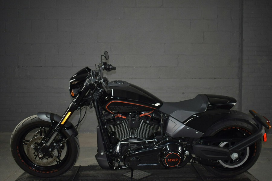 2019 Harley-Davidson FXDR 114