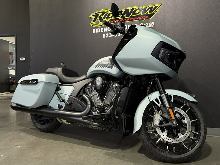 2025 Indian Challenger Dark Horse Frost Silver Smoke