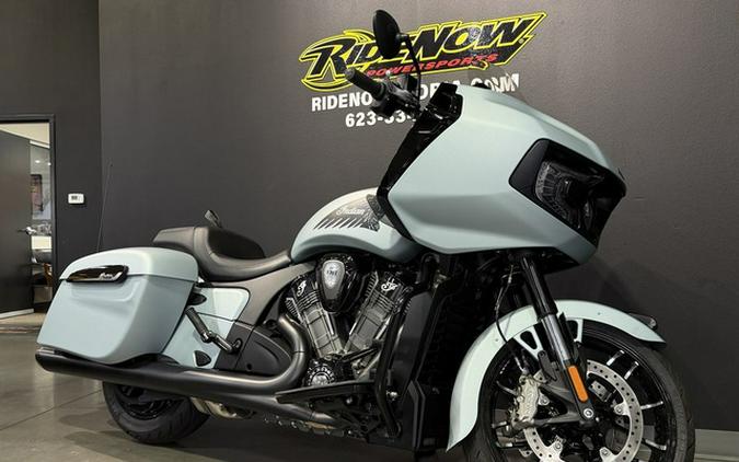 2025 Indian Challenger Dark Horse Frost Silver Smoke