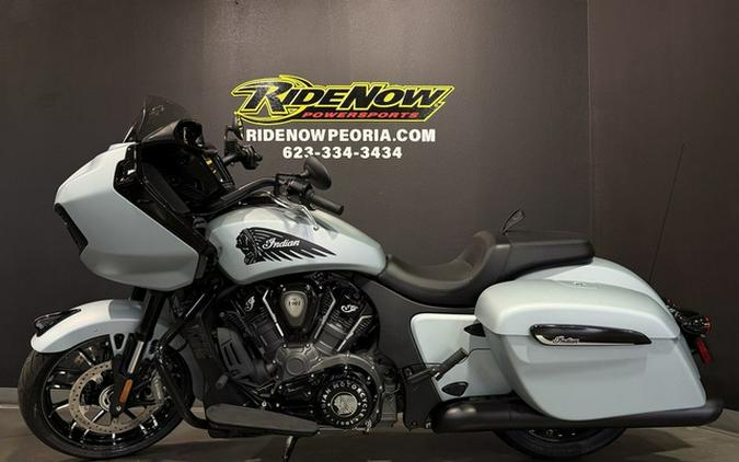 2025 Indian Challenger Dark Horse Frost Silver Smoke