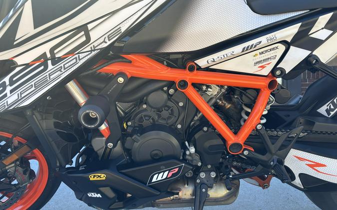 2023 KTM 1290 SUPER DUKE R EVO - 3804U