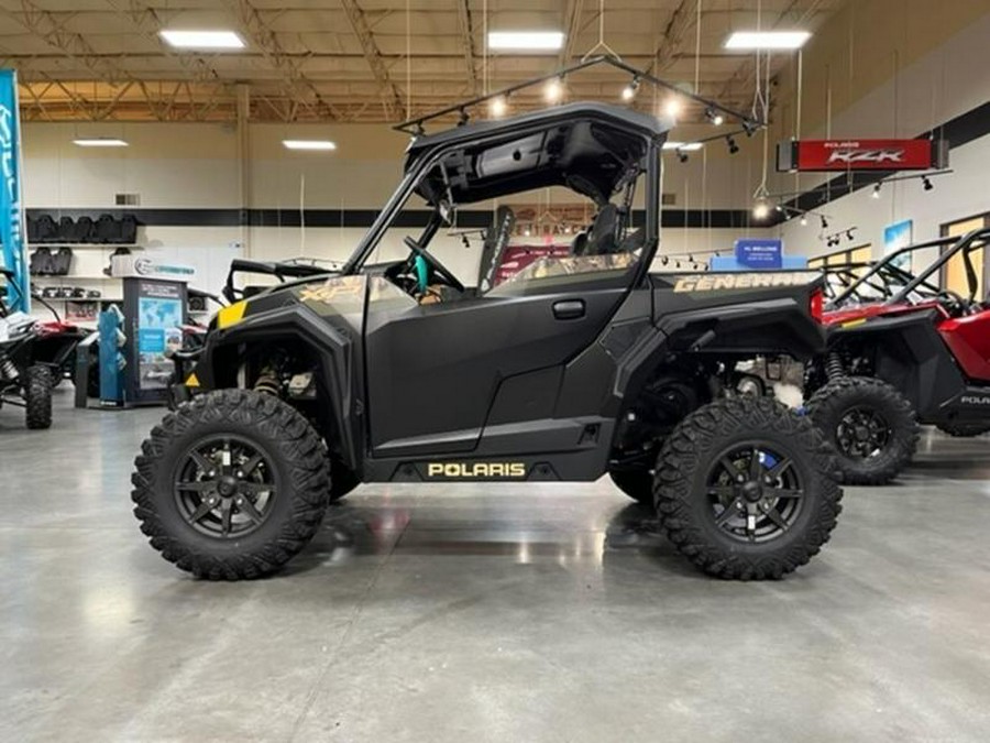 2022 Polaris® General XP 1000 Deluxe Ride Command