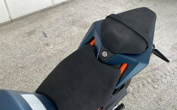 2023 KTM RC 390