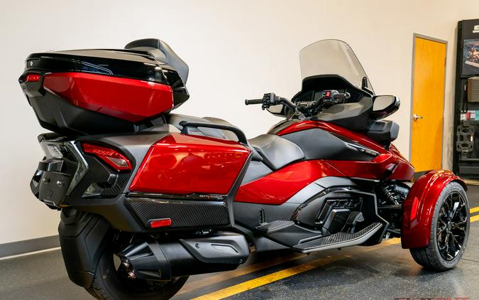 2025 SPYDER RT LIMITED DARK - Can-Am