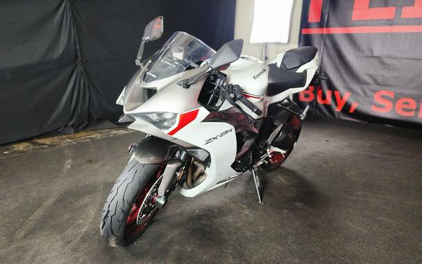 2025 KAWASAKI NINJA ZX6R ABS - F007141