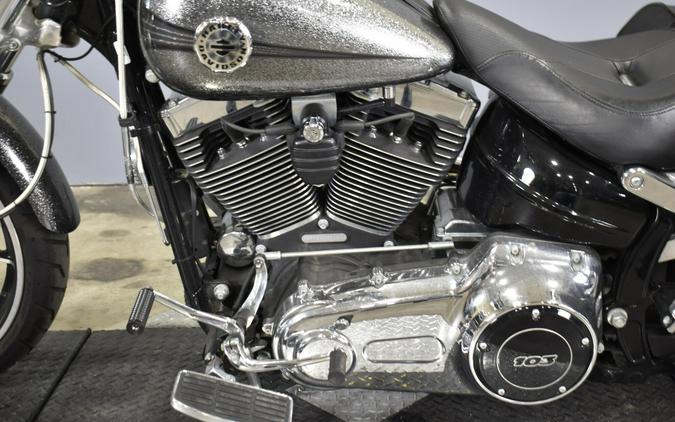 2014 Harley-Davidson Breakout Hard Candy Chrome Flake