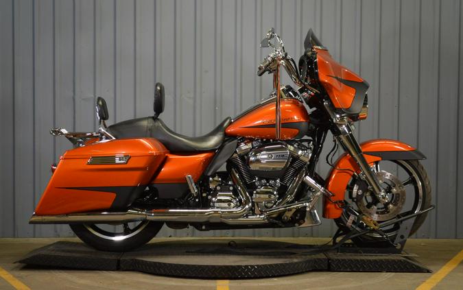 2019 Harley-Davidson Street Glide Special FLHXS