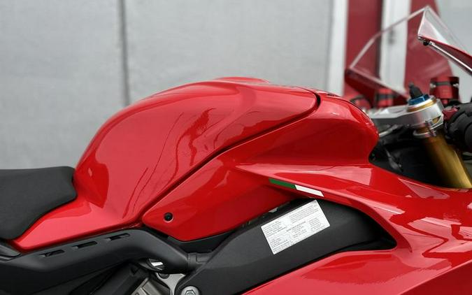 2022 Ducati Panigale V4 S Ducati Red