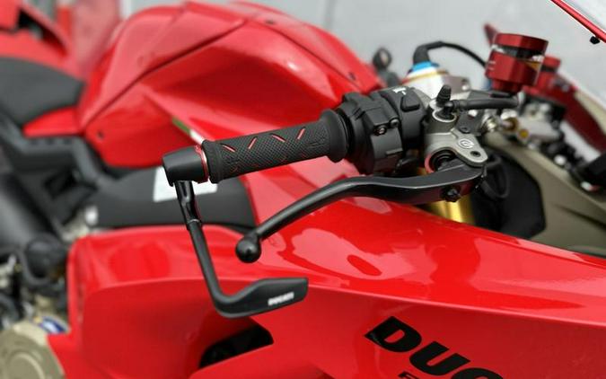 2022 Ducati Panigale V4 S Ducati Red