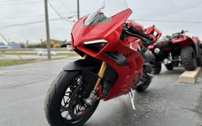 2022 Ducati Panigale V4 S Ducati Red