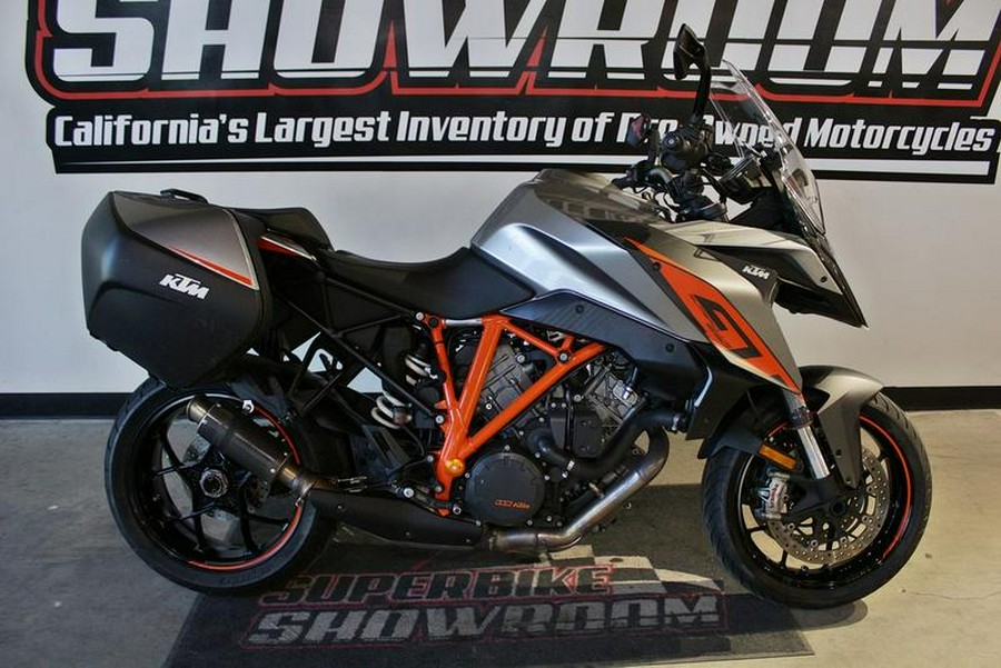 2017 KTM 1290 Super Duke GT