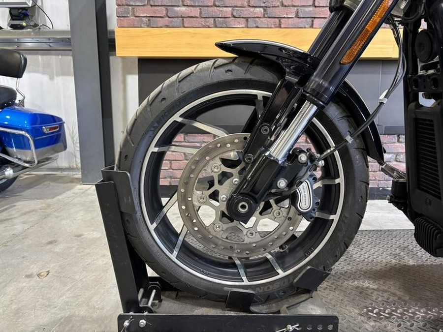2021 Harley-Davidson® FLSB - Sport Glide™