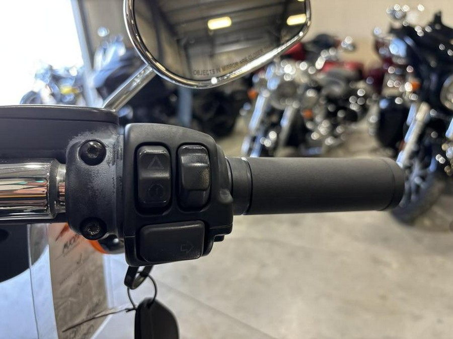 2021 Harley-Davidson® FLSB - Sport Glide™