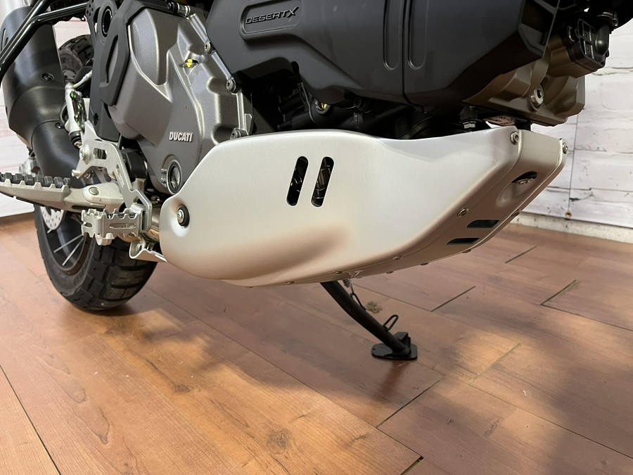 2025 Ducati DESERT X