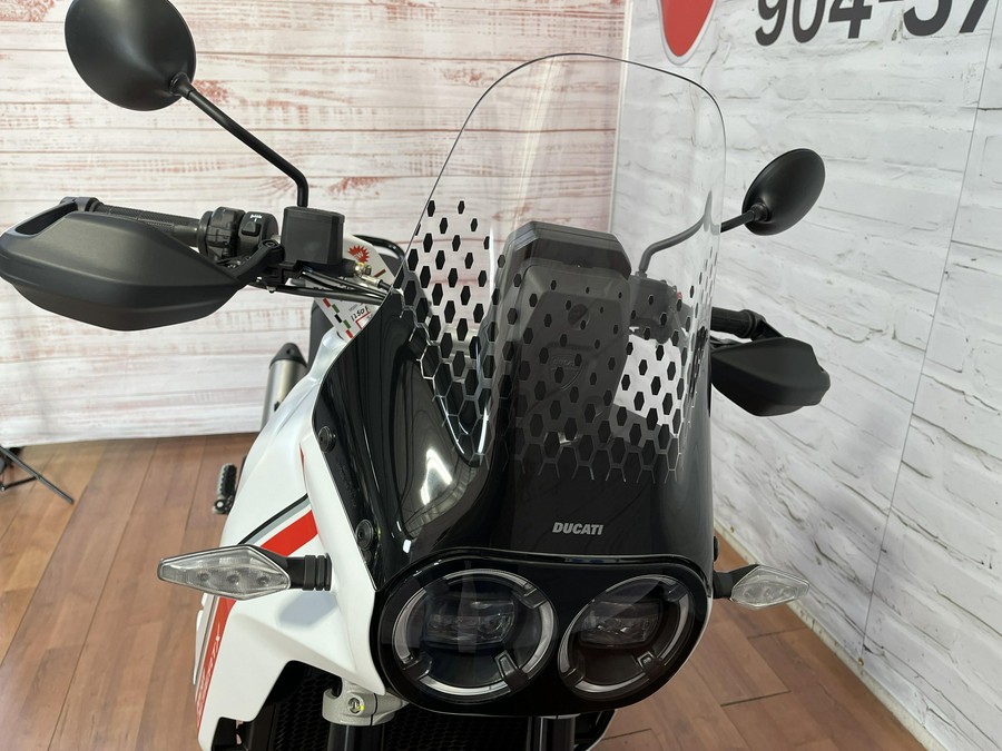 2025 Ducati DESERT X