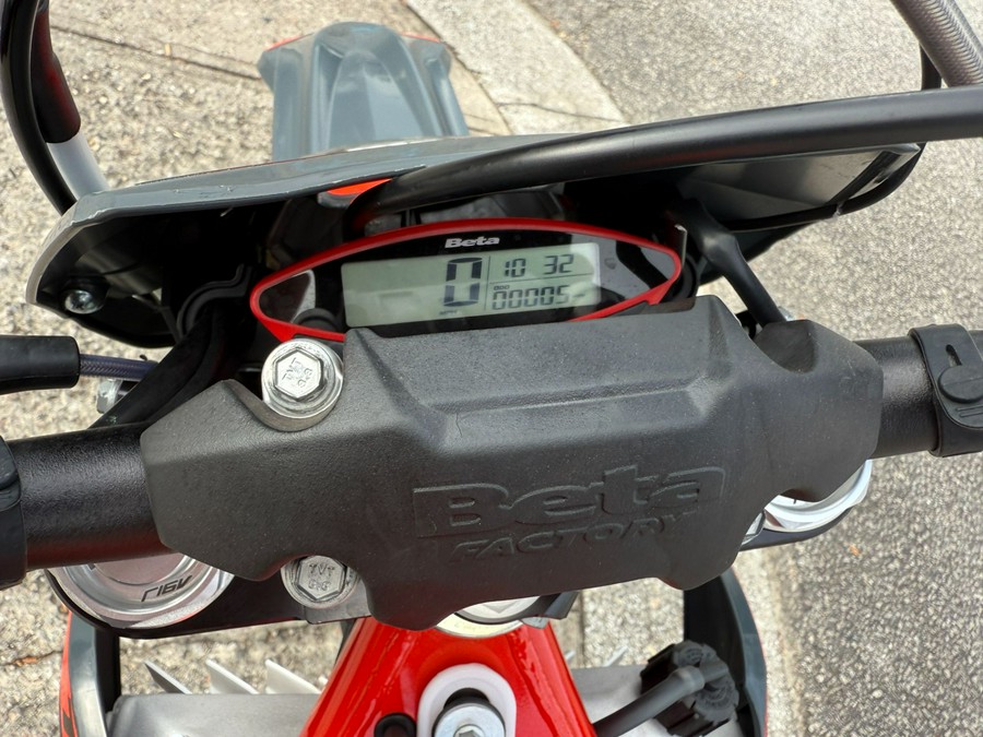 2026 Beta 300 Xtrainer