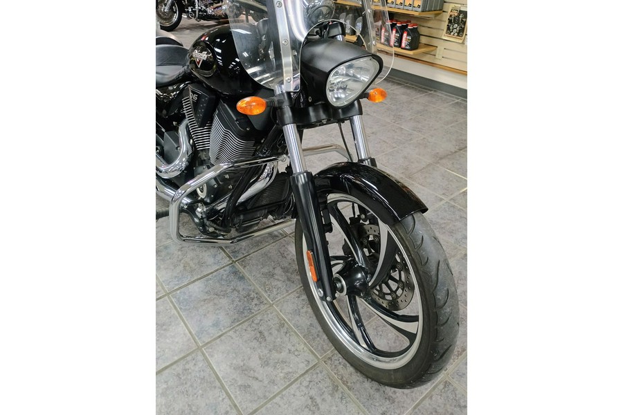 2014 Victory Motorcycles VEGAS