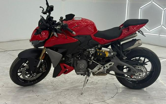 2026 Ducati Streetfighter V2