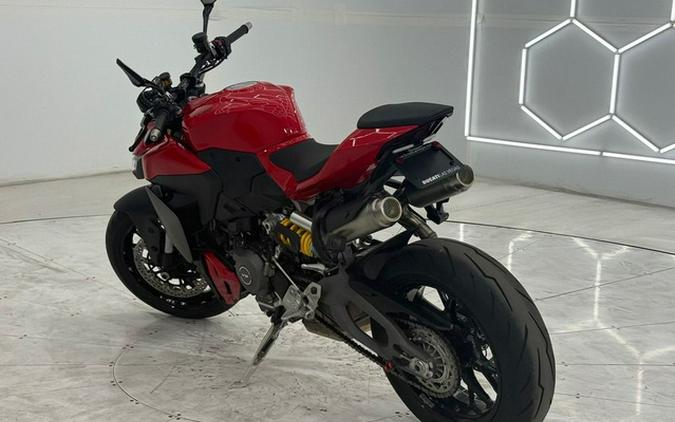 2026 Ducati Streetfighter V2