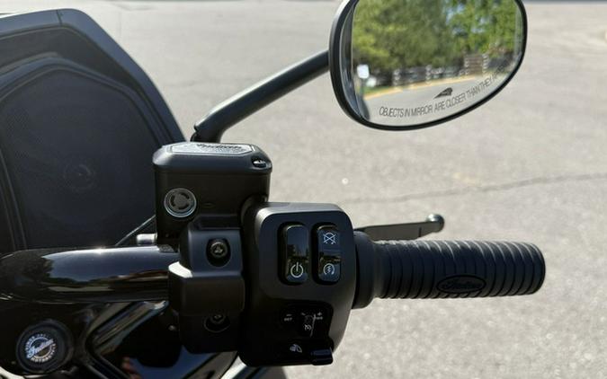 2026 Indian Pursuit Dark Horse 112 w/ PowerBand Audio Heavy Metal