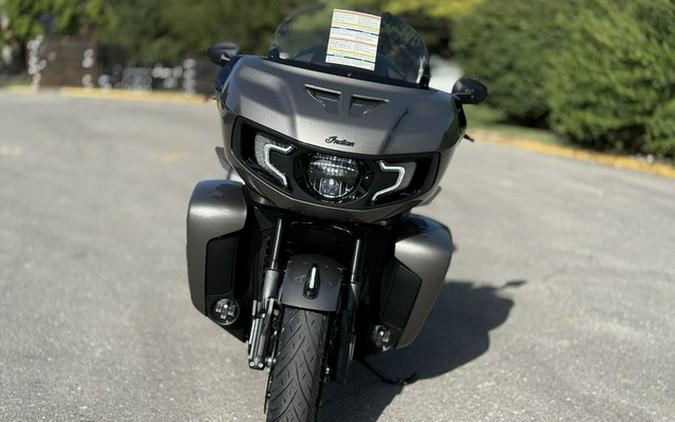 2026 Indian Pursuit Dark Horse 112 w/ PowerBand Audio Heavy Metal