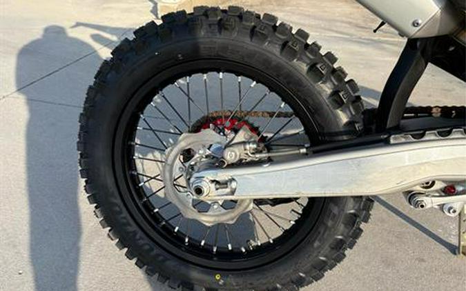 2025 GASGAS EC 300 GP