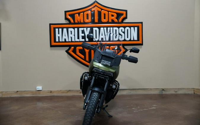 2022 Harley-Davidson® RA1250S - Pan America™ 1250 Special