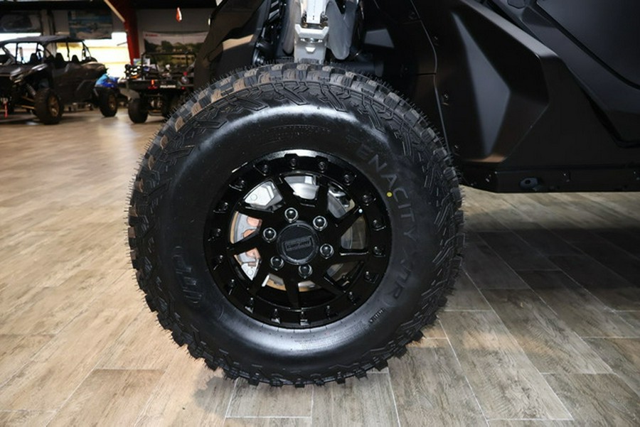 2024 Can-Am Maverick R X Triple Black