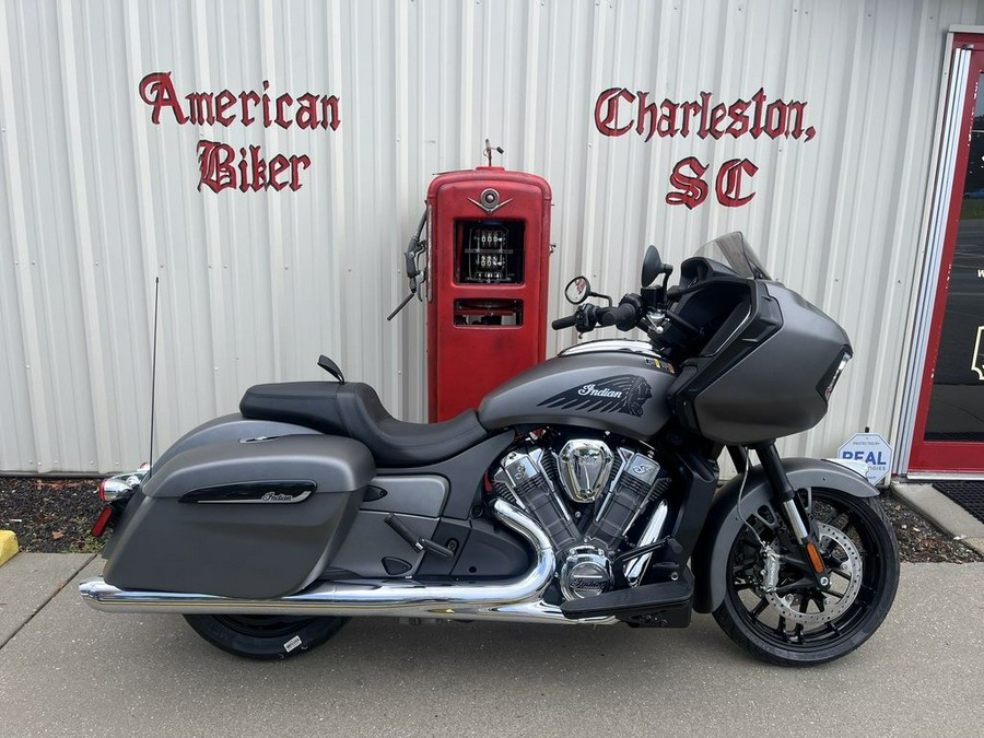 2024 Indian Motorcycle® Challenger® Titanium Smoke