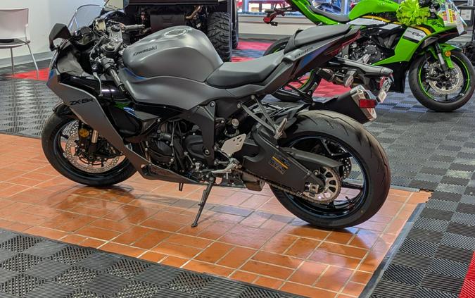 2025 Kawasaki Ninja ZX-6R